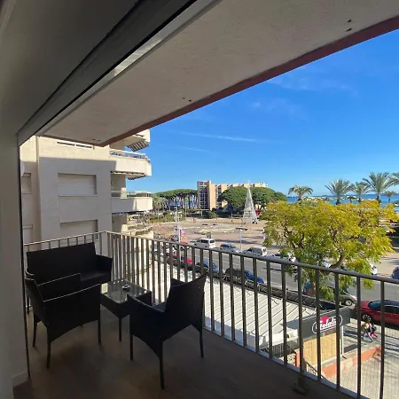 - Salou Port Aventura Apartment *